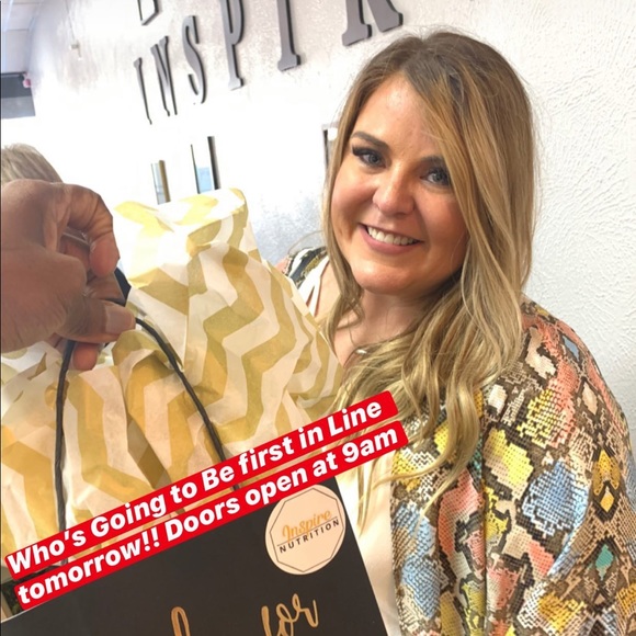 Meet your Posher, Ashly - Picture 3 of 8